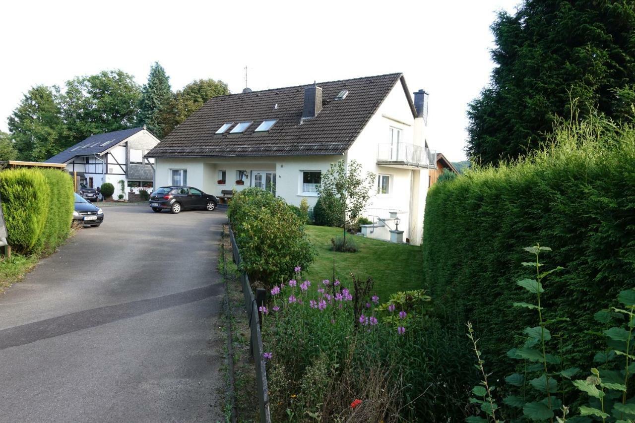 Ferienwohnung Lindlar-Linde Екстериор снимка